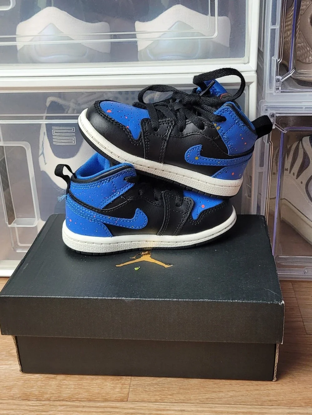 Nike Air Jordan 1 Mid 2018 Royal Paint Splatter Youth Kids 640735-048 Size 6c